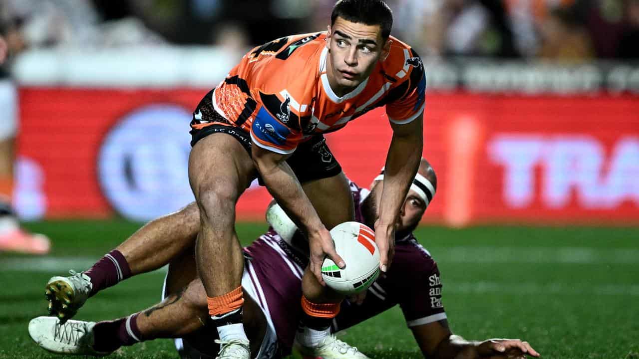Tiger's concussion may end any June switch for Da Silva